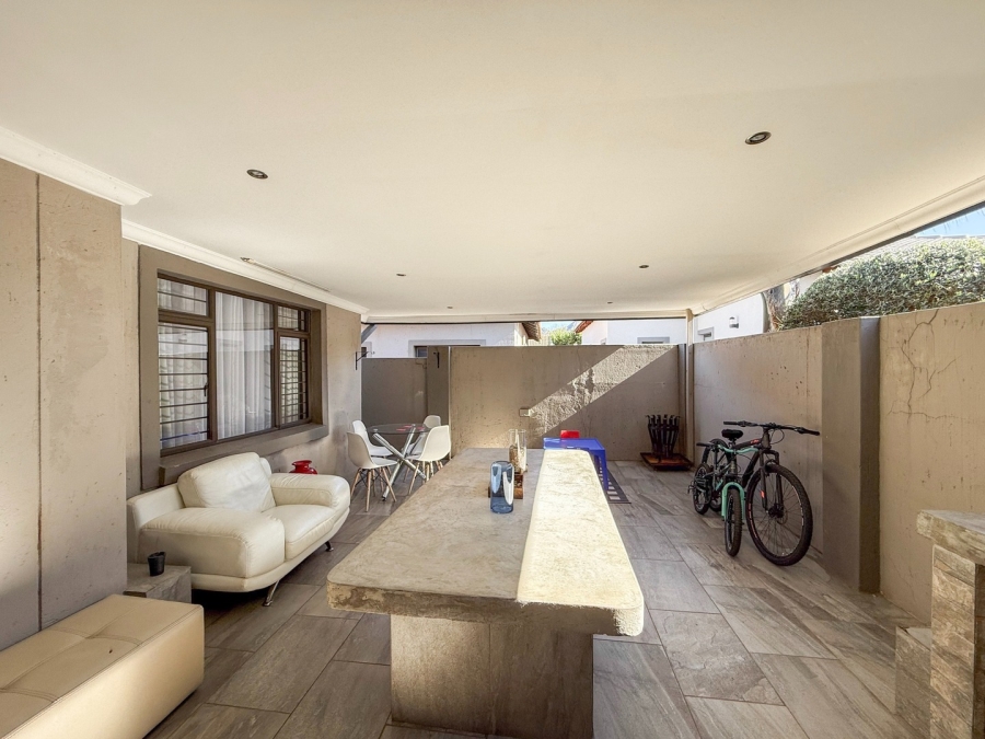 3 Bedroom Property for Sale in Melodie North West
